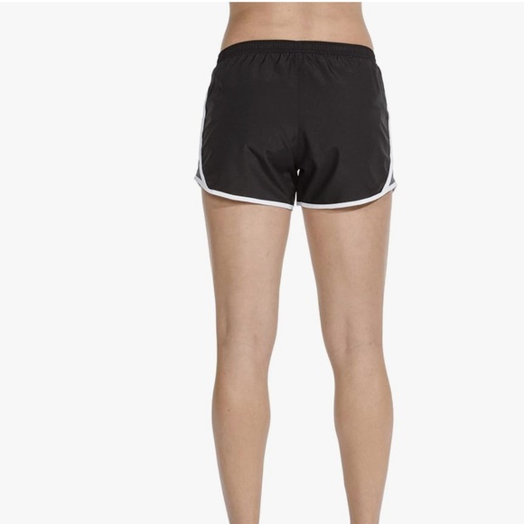 Nike Dri-Fit Tempo Shorts Size XS - Picture 4 of 10